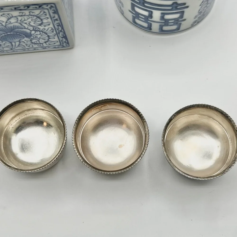 Vintage Two's Company Ceramic‎ Blue White Floral Tea Caddies Canisters Set of 3